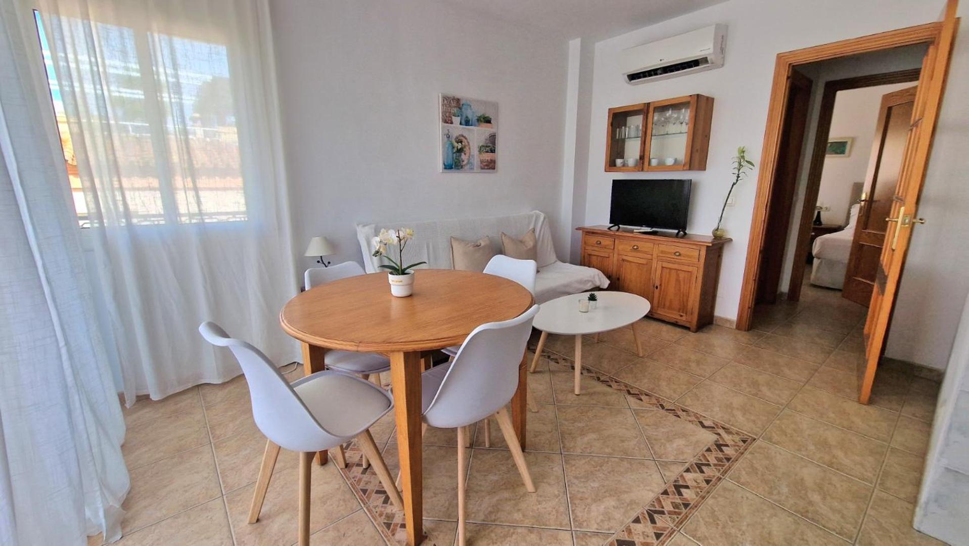 Apartamentos Latin Nerja Bagian luar foto