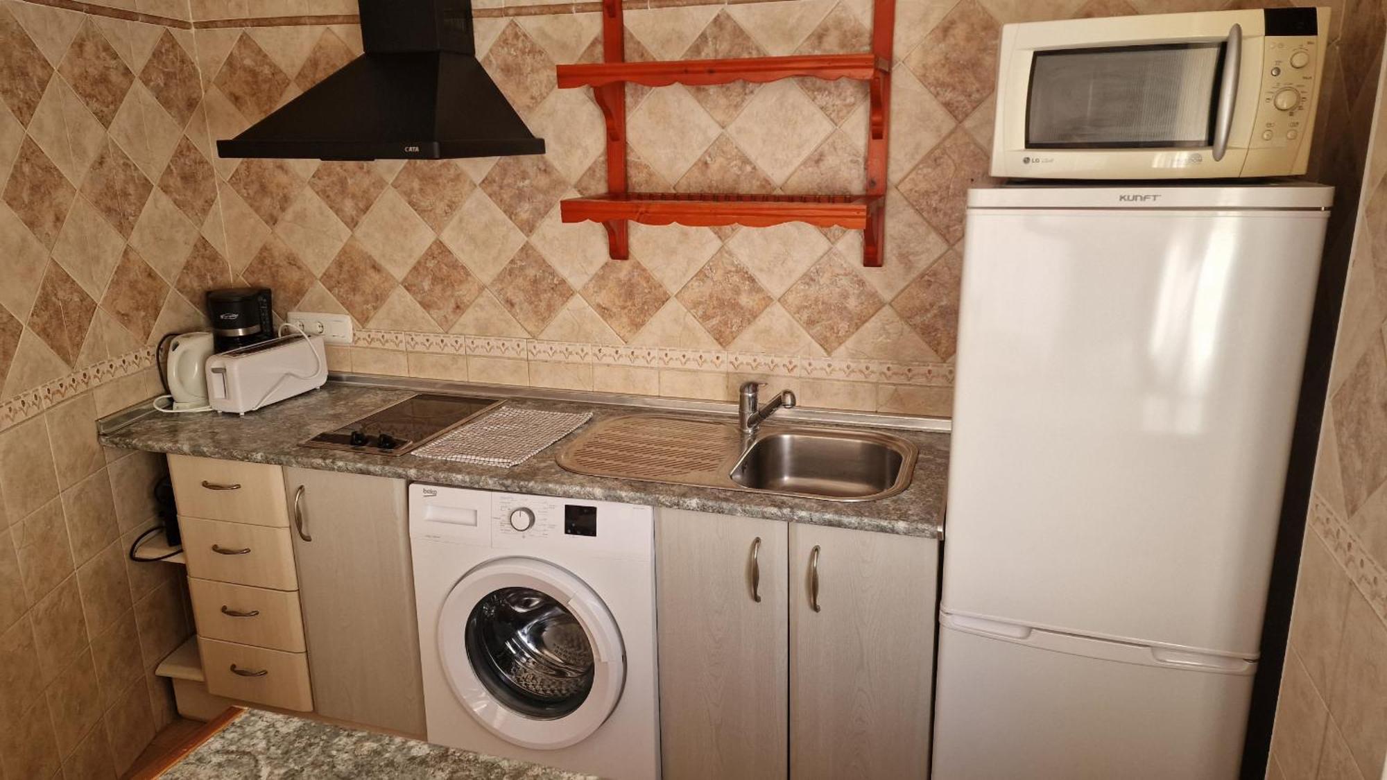 Apartamentos Latin Nerja Bagian luar foto