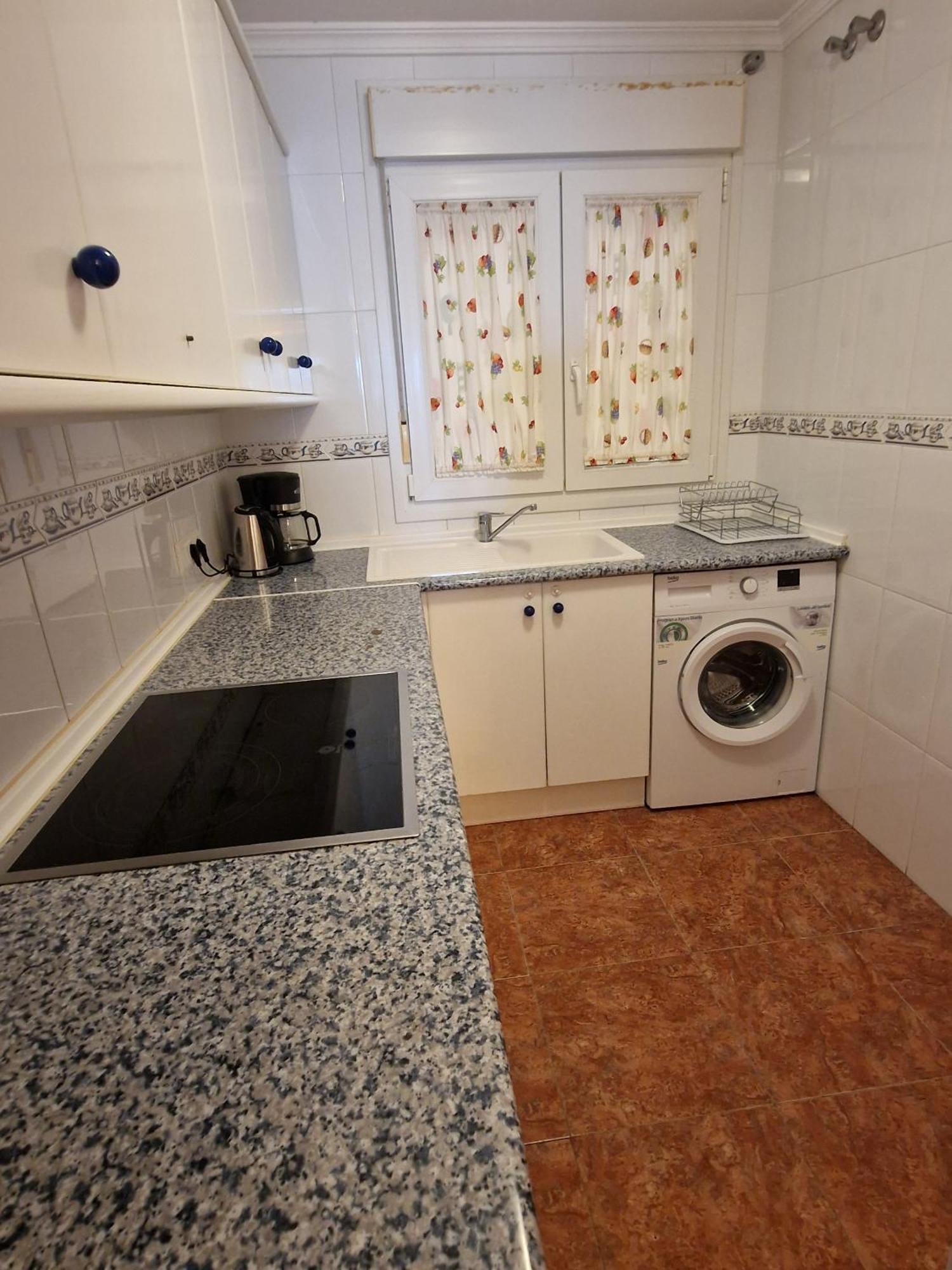 Apartamentos Latin Nerja Bagian luar foto